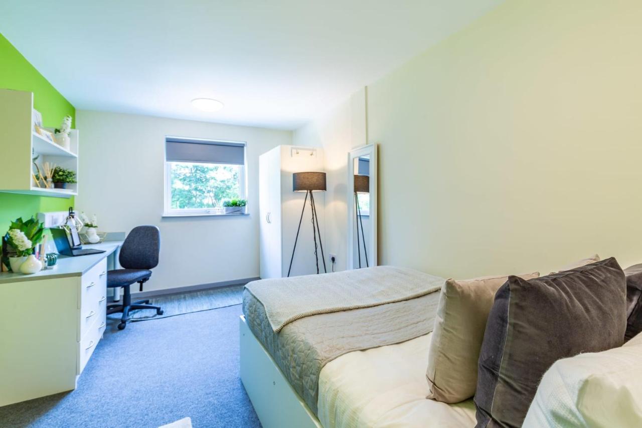 Bryson Court In Newcastle Apartment Exterior photo